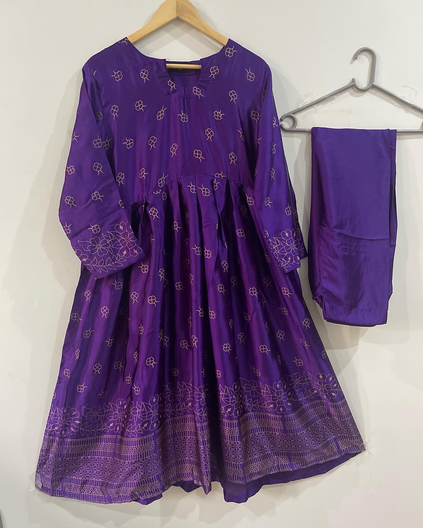 2 pec silk frock